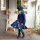 Drehkleid mit Pferdedruck Dark Cobalt Berry